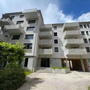 Appartement Secret Garden Calme Et Terrasse En Hyper-centre, Grenoble